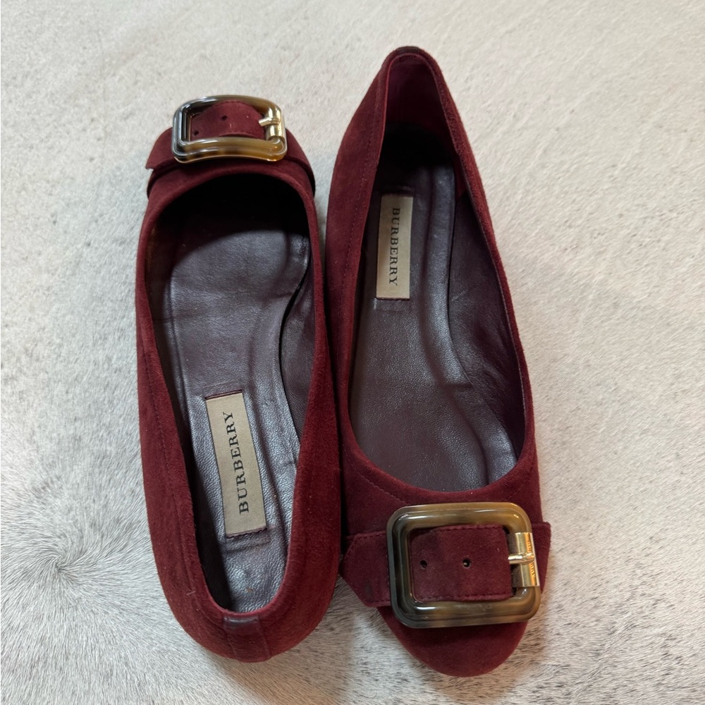 Burberry suede flats size 40/9.5